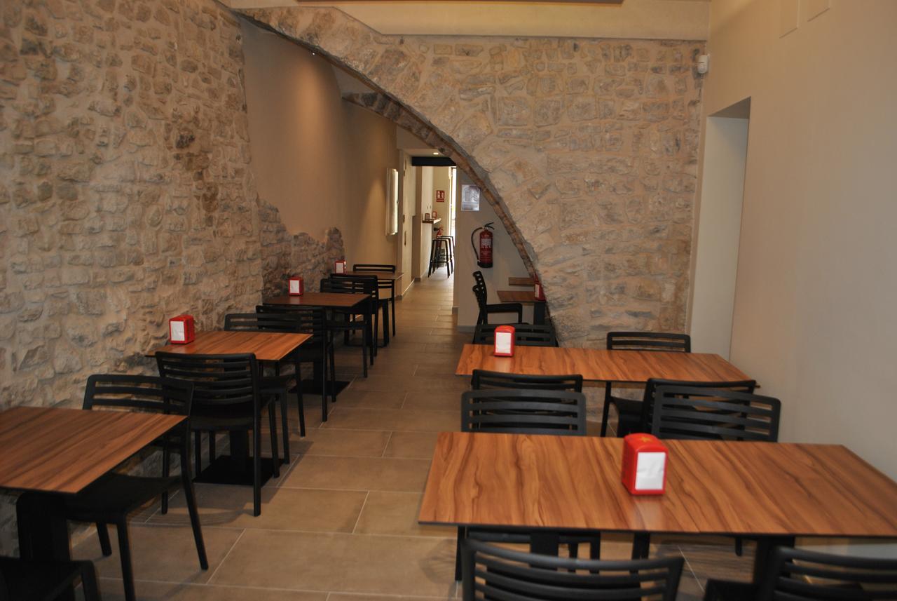 Hostal Universitat Cervera  Exterior foto